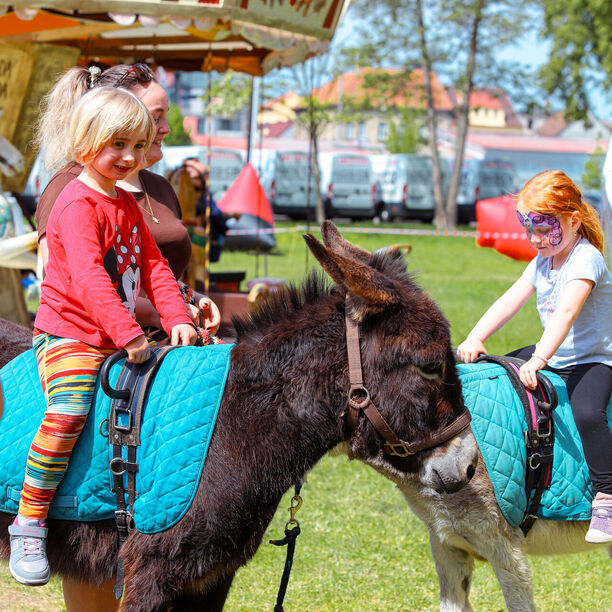 HOBBY DĚTSKÝ SVĚT A HOBBY SPORT